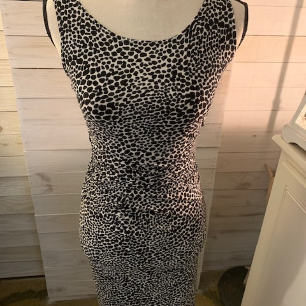 Black/White Polka Dotted Ruched Bodycon Dress (XS)